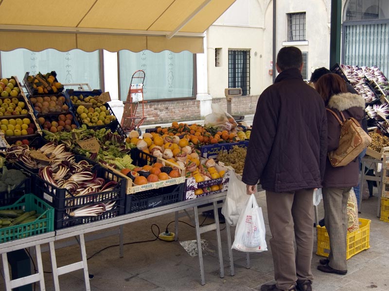 Street market of Piazzetta San Parisio in Treviso